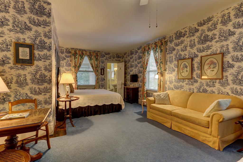 C.W. Worth House Bed And Breakfast Wilmington Szoba fotó